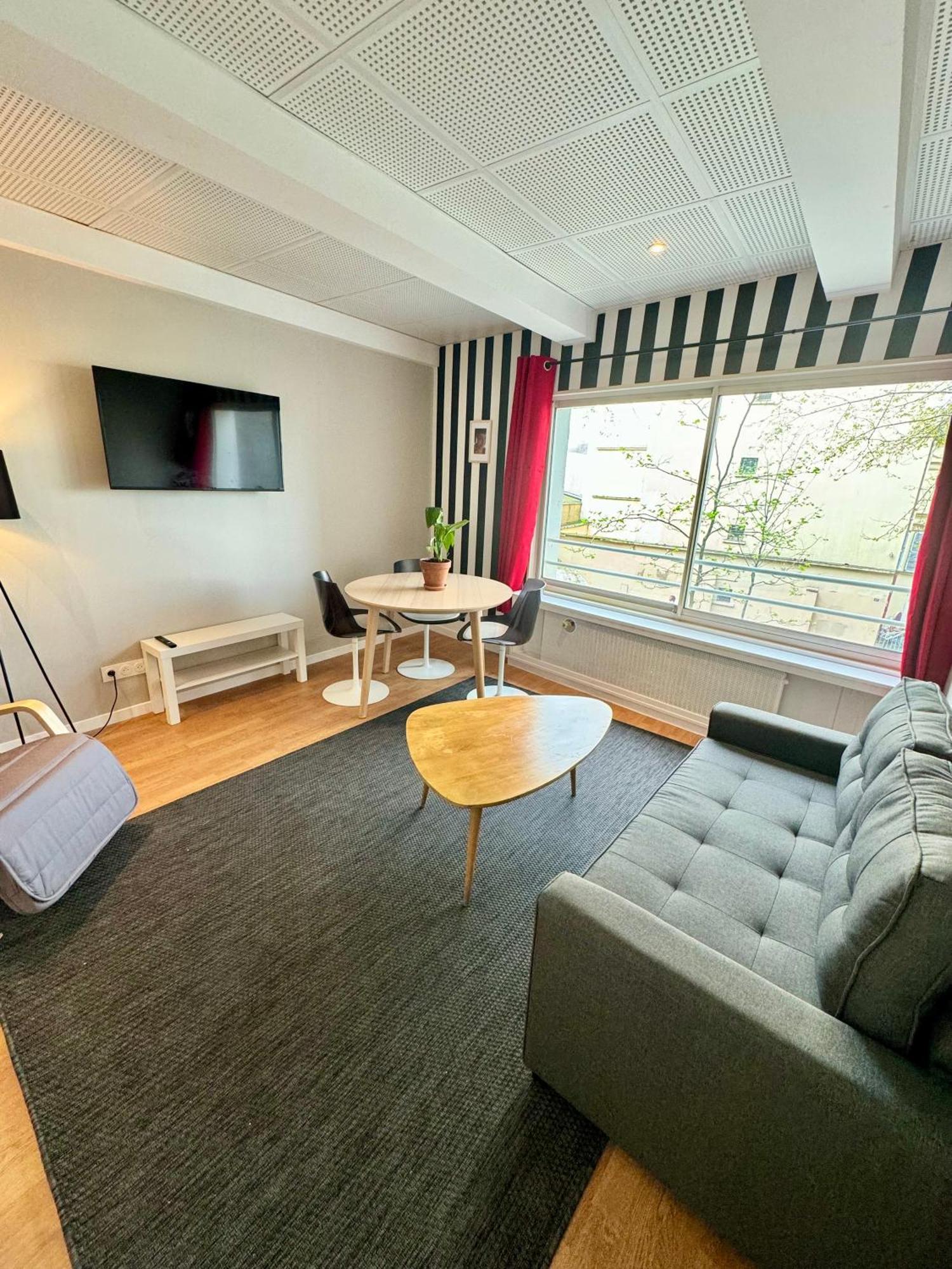 Appartement Lumineux Et Renove Pres De Montmartre "Amelie" ปารีส ภายนอก รูปภาพ